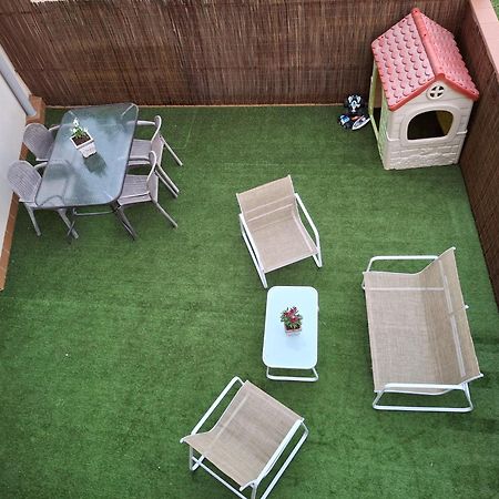 Apartamento Confort Вальдерробрес Екстер'єр фото