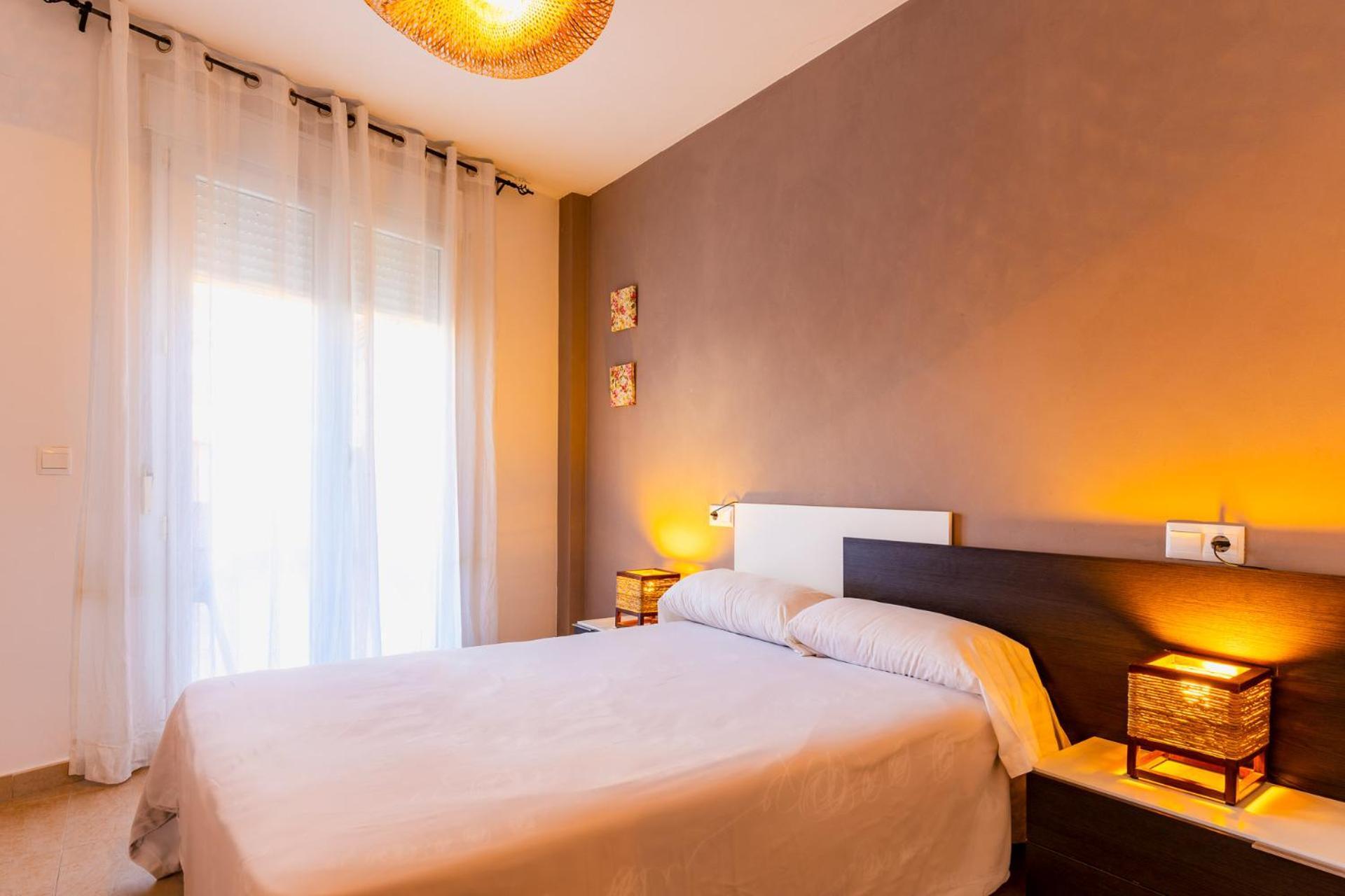 Apartamento Confort Вальдерробрес Екстер'єр фото