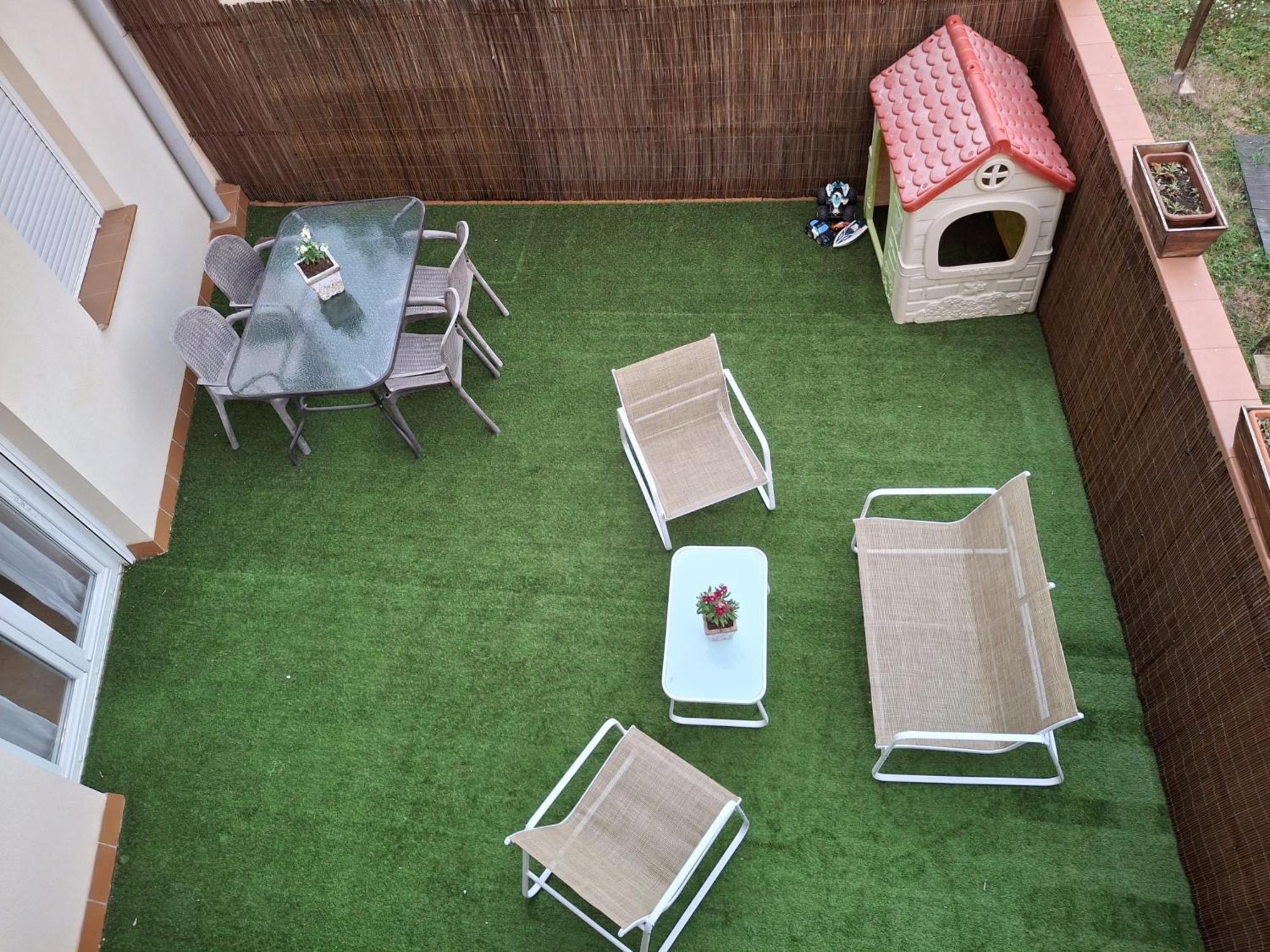 Apartamento Confort Вальдерробрес Екстер'єр фото